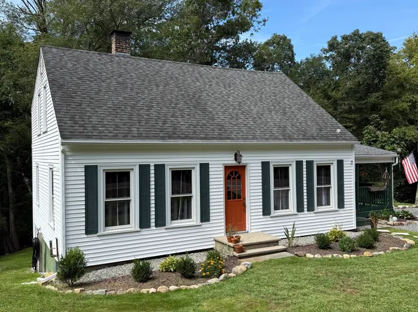 (undisclosed Address), Ledyard, CT 06339