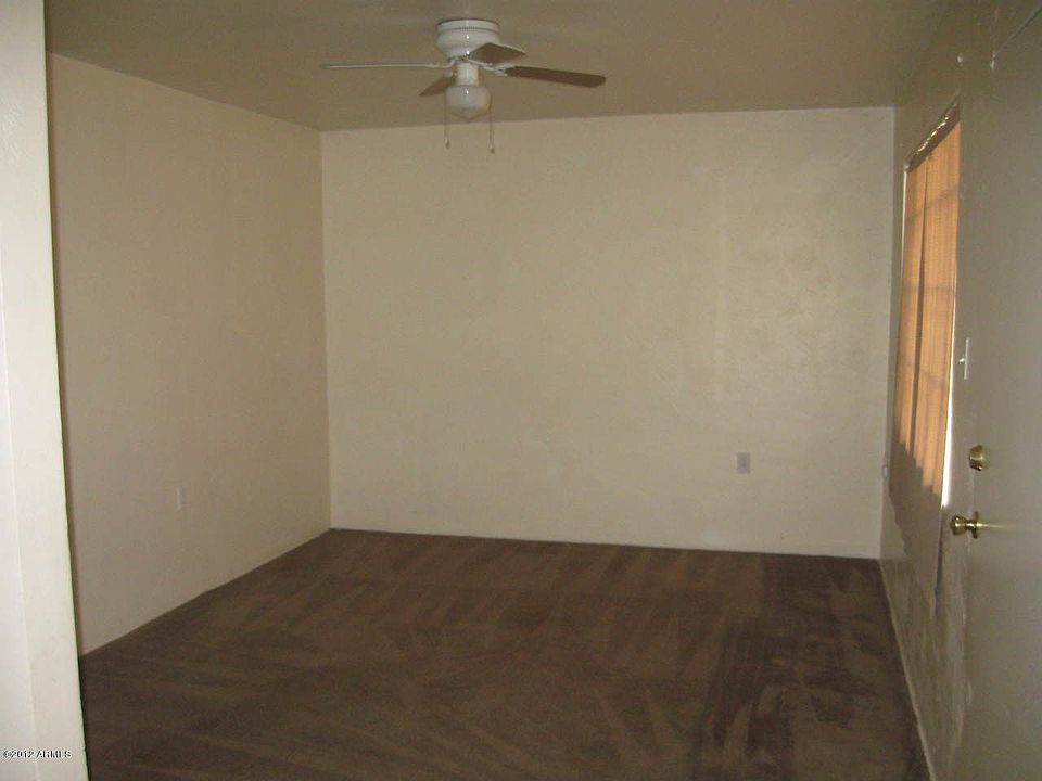 2nd image of 5901 W Laurie Ln APT 2