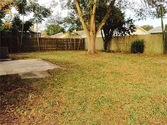 2nd image of 1208 Cinnamon Way W