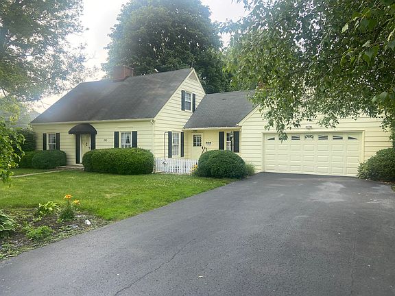 4th image of 190 Shady Oak Ln