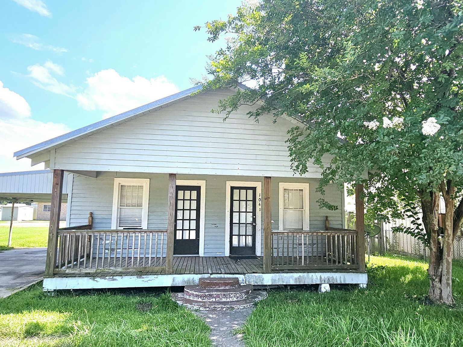 104 Railroad Ave, Loreauville, LA 70552 MLS 24005628 Zillow