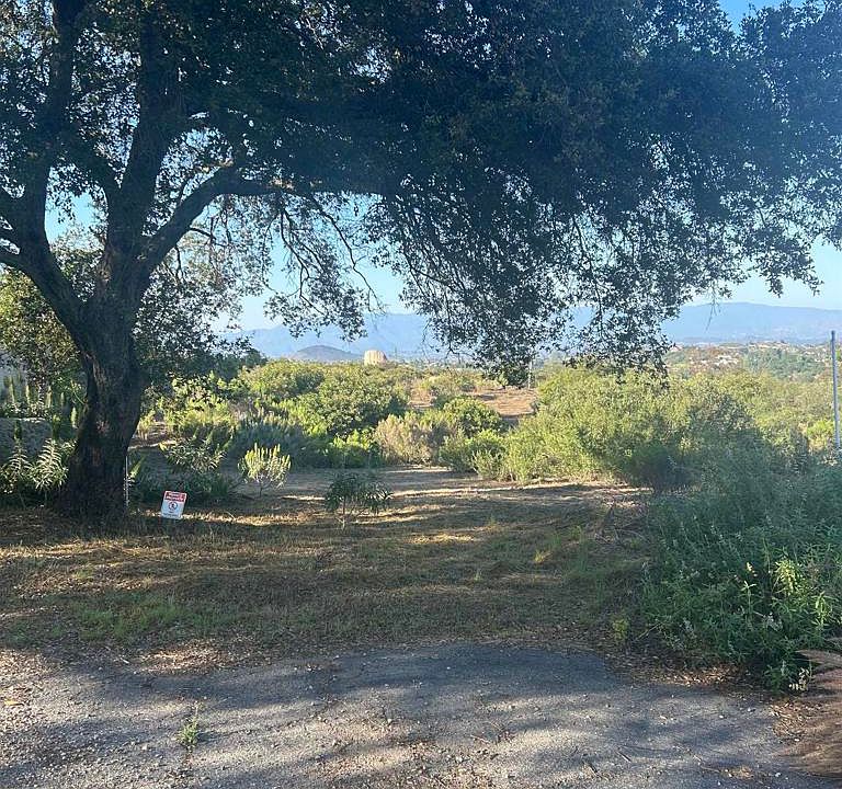 1st image of High Mountain Ln