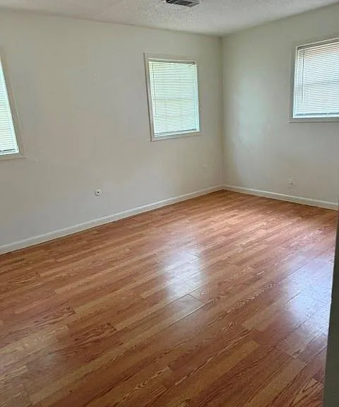8827 Rowan Ln — Photo 4