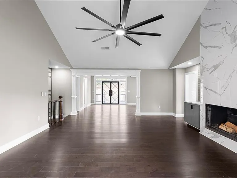 7530 Spalding Ln — Photo 20