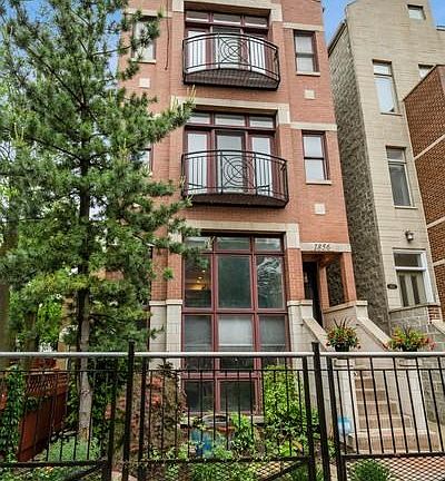 2nd image of 1856 W Armitage Ave #3