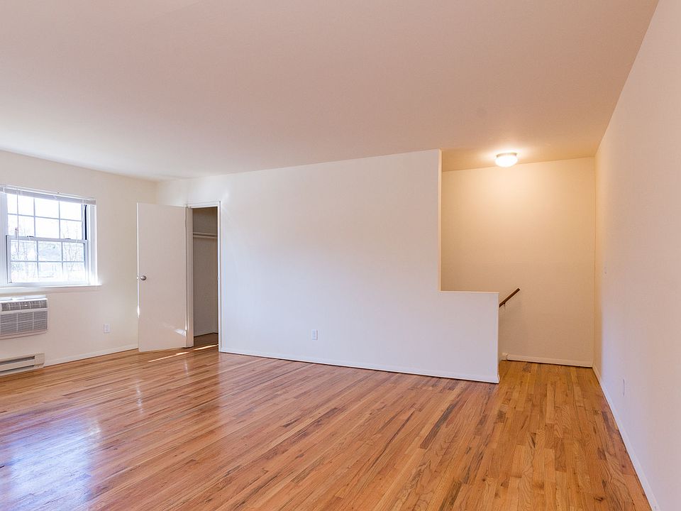 VALLEY APTS 20 Valley Ave Westwood NJ Zillow