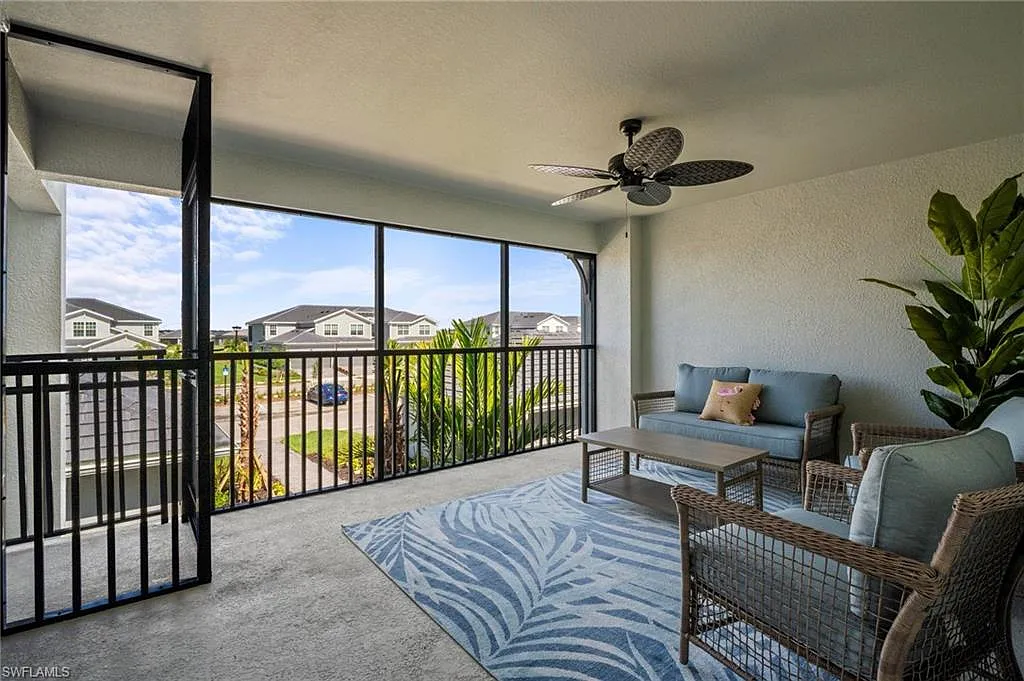 2 bed, 2.0 bath, 1366 sqft, $6,000 — Photo 1