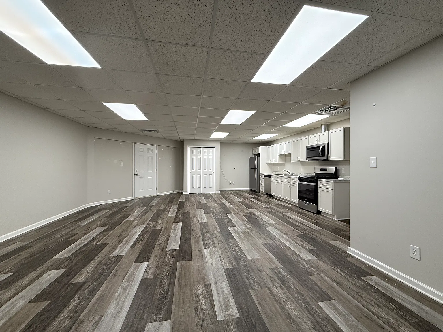 2 bed, 1000 sqft, $900 — Photo 4