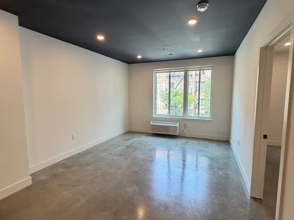 293 Fairmount Avenue image 1 of 8