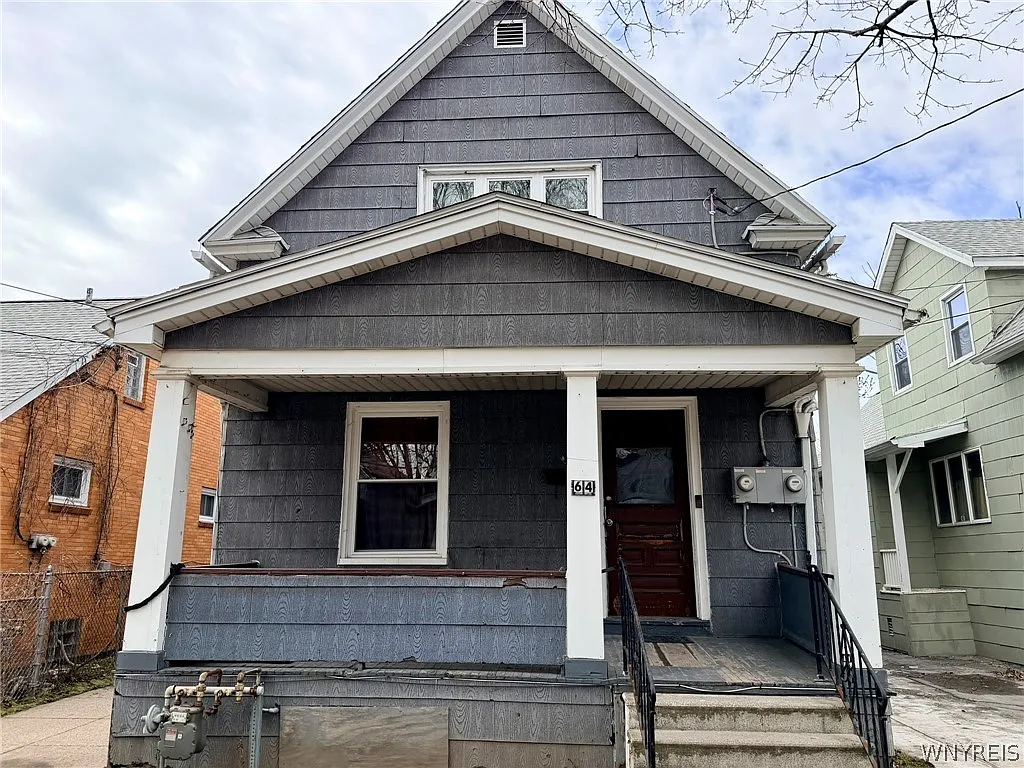 64 Saint Joseph Ave photo 1