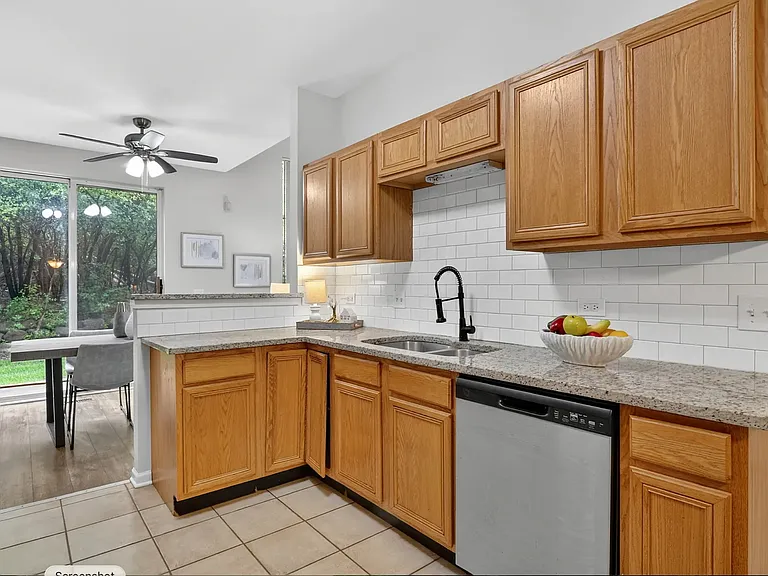 1258 S Candlestick Way — Photo 12
