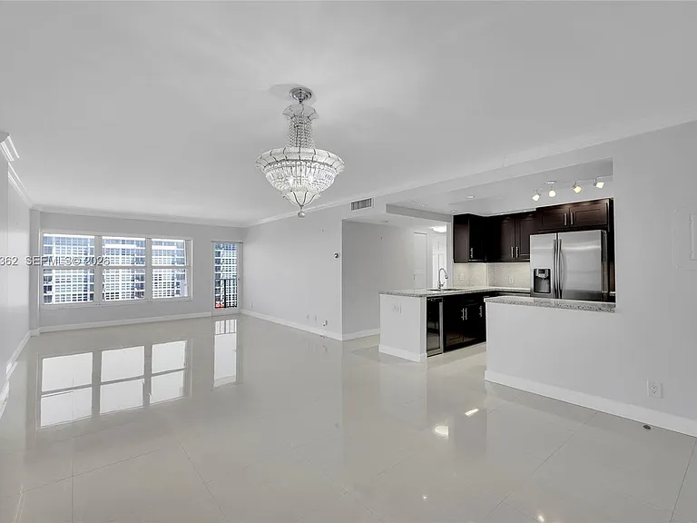 405 N Ocean Blvd #1503 — Photo 2