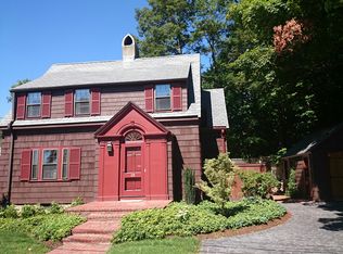 35 Church St, West Roxbury, MA 02132