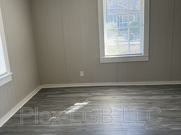 2nd image of 109 Butler St