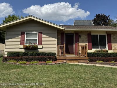 4305 Old Castle Cir, Lansing, MI, 48911
