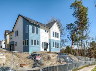 2700 SW Holden (lot #18), Seattle, WA 98126