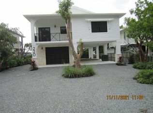 220 Pearl Ave, Plantation Key, FL 33070