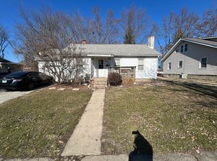 710 Dale St, Normal, IL 61761