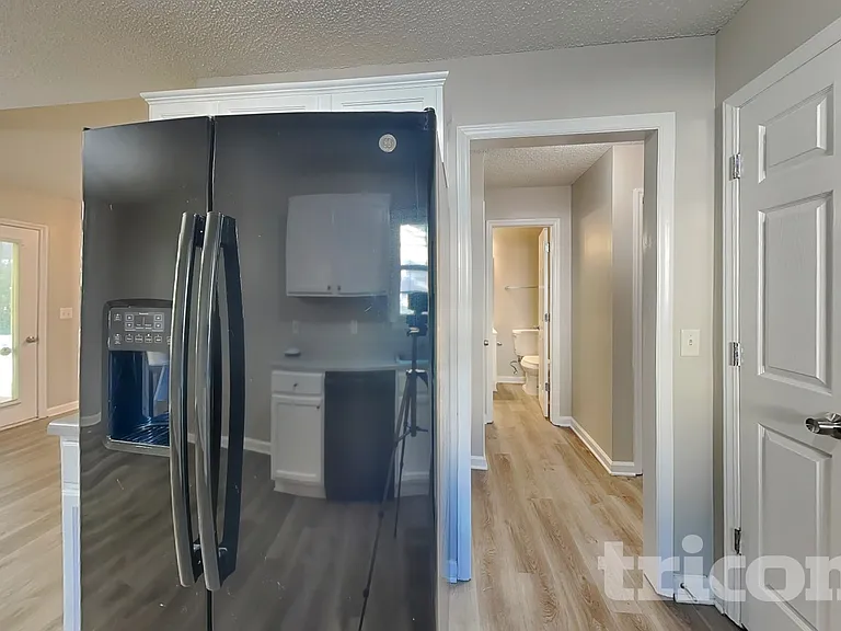 153 Cambridge Elm Dr — Photo 5