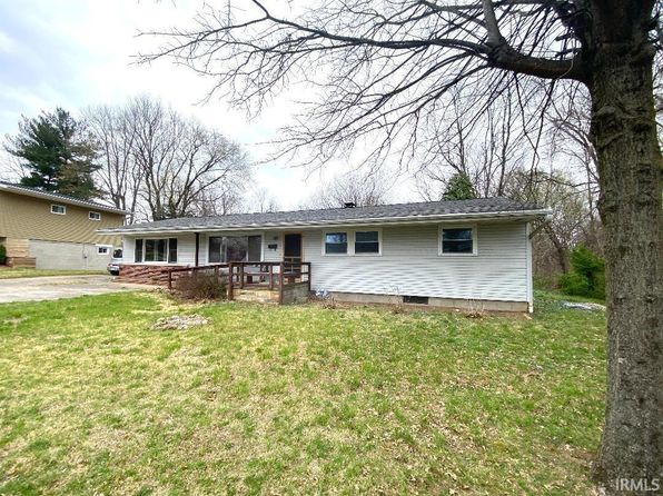 306 Madeline Ave, Bloomfield, IN 47424