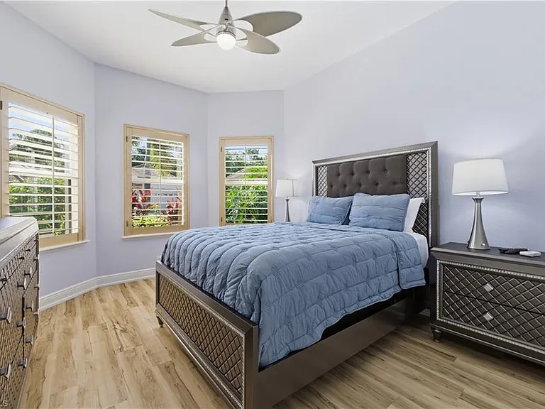 9235 Troon Lakes Dr — Photo 22
