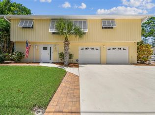 10104 Sandpiper Rd E, Bradenton, FL 34209