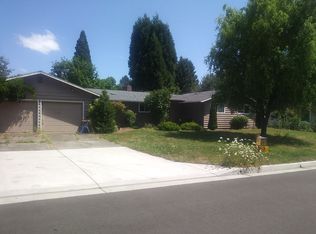 618 SE 36th Ave, Hillsboro, OR 97123