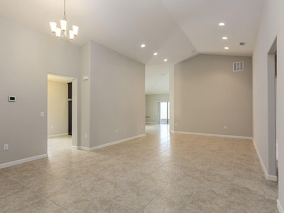 3rd image of 4115 Harvest Cir