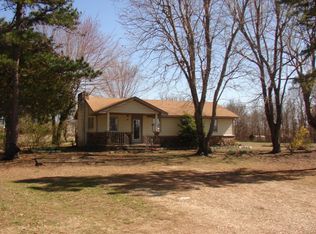 2416 N Main St, Jay, OK 74346