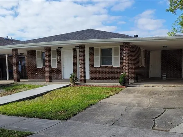 8550 Deerfield Dr, Chalmette, LA 70043