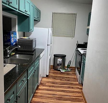 2nd image of 1183 Brafforton Way