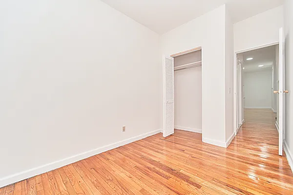 Rented by Living New York | media 22