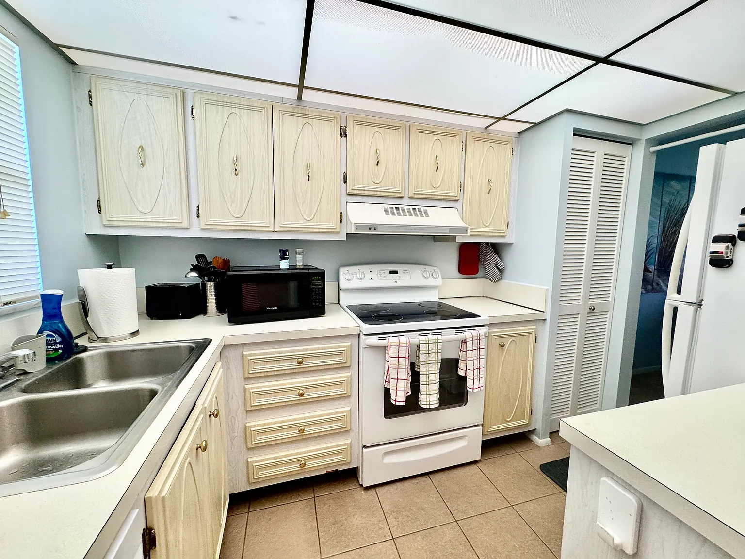 1100 Ponce De Leon Cir — Photo 4