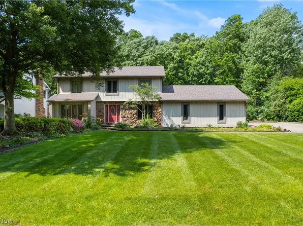 4129 Bramshaw Rd NW, Canton, OH 44718