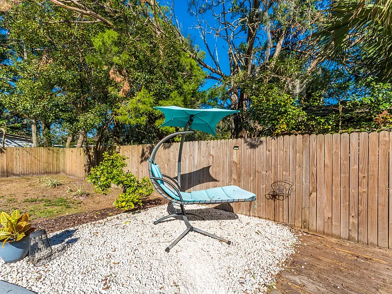 10330 Agave Rd — Photo 36
