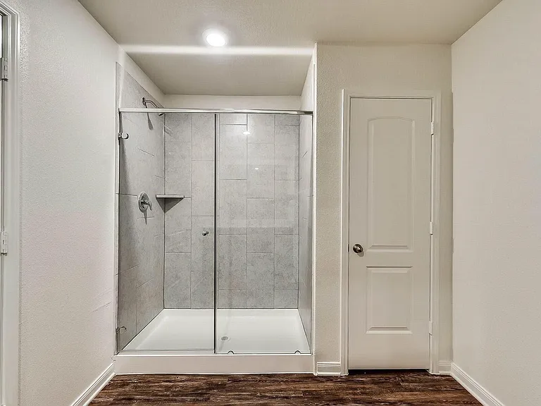 207 Liberty Ln — Photo 11