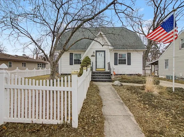 1405 Frederick St, Joliet, IL 60435