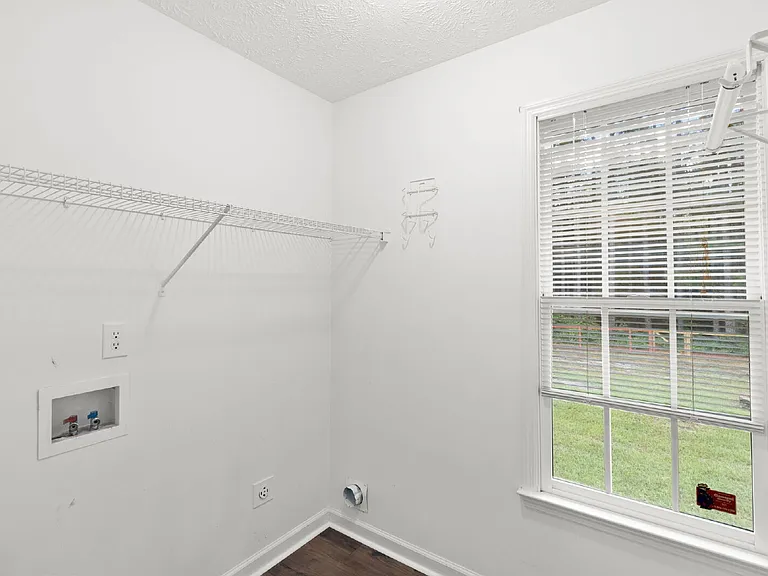 757 Stone Cross Dr — Photo 25