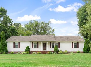 232 Hawkins Dr, Smithville, TN 37166