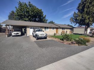 2779 SW Timber Ave, Redmond, OR 97756