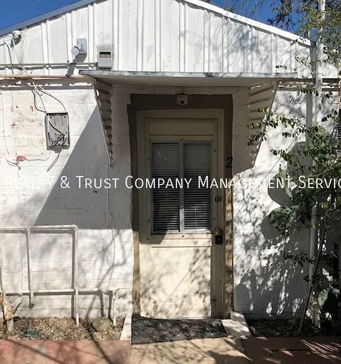 1026 E Copper St #2