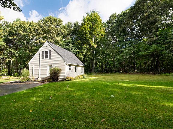 5th image of 336 Pommogussett Rd