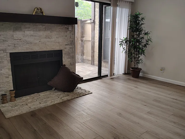 New vinyl Floor!