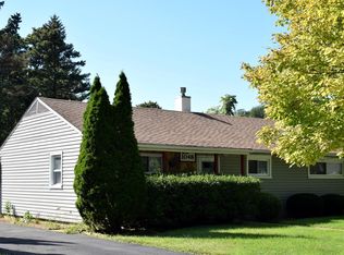 1048 Logan Ave, Elgin, IL 60120