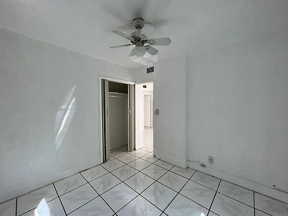 2nd image of 177 NE 50th St #169-3