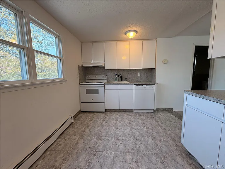 3535 Park Ave — Photo 5