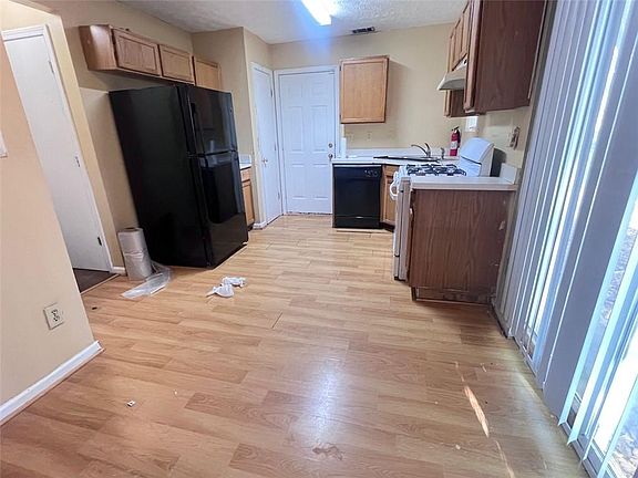 5th image of 3716 Cress Way Dr