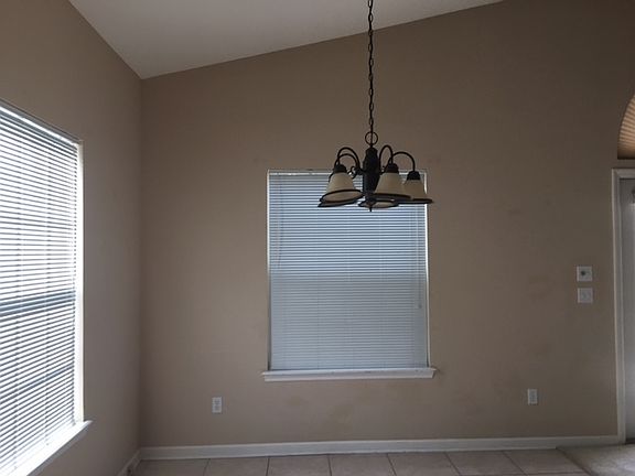 4th image of 8453 Ivy Brook Ln