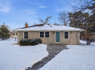 4711 Lakeland Ave N, Crystal, MN 55429