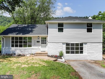 535 Harrison Ave, Berkeley Springs, WV, 25411
